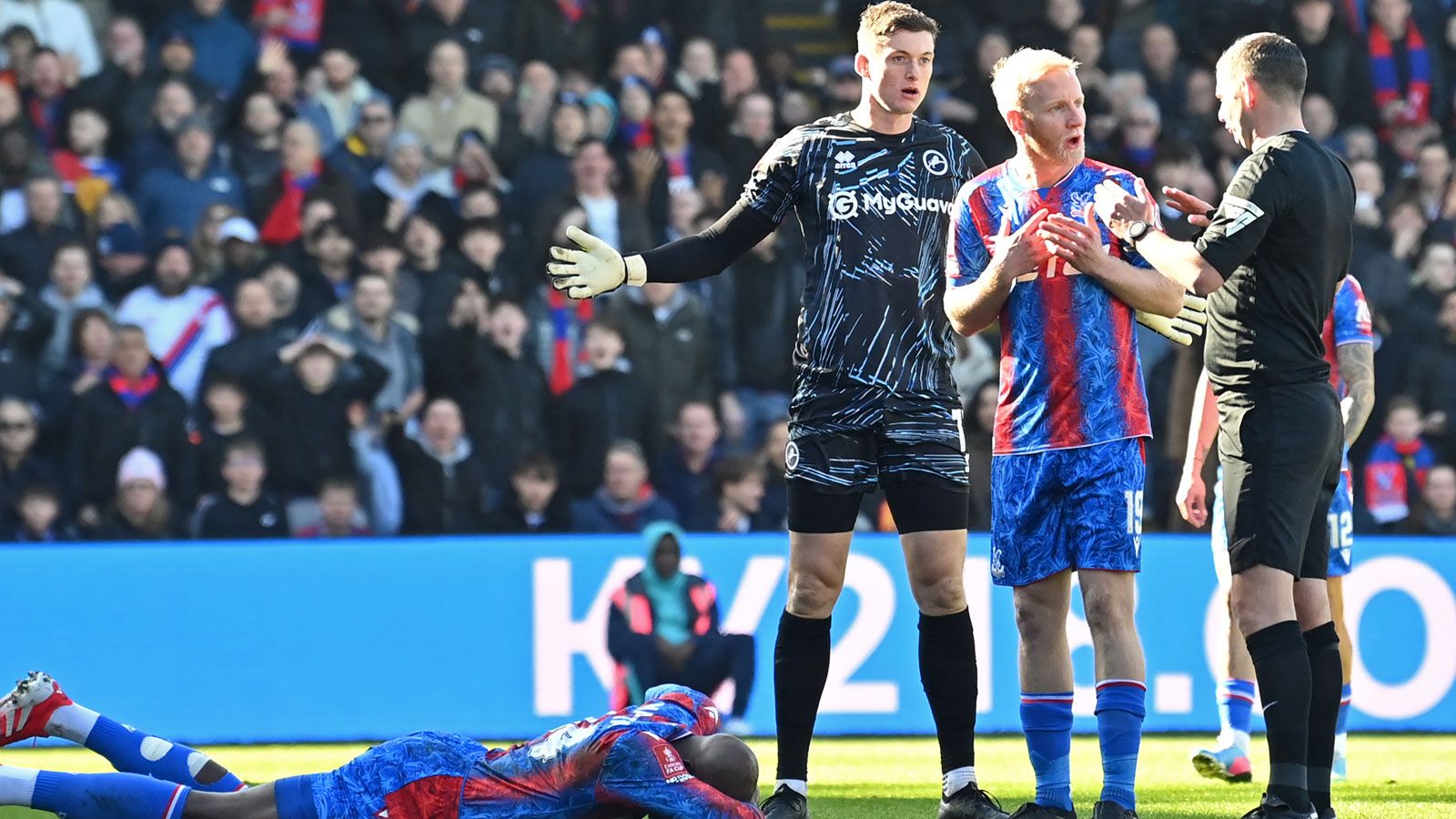 'My ear was destroyed' - Crystal Palace star Jean-Philippe Mateta admits he feared brain bleed after horror challenge from Millwall's Liam Roberts | Goal.com UK