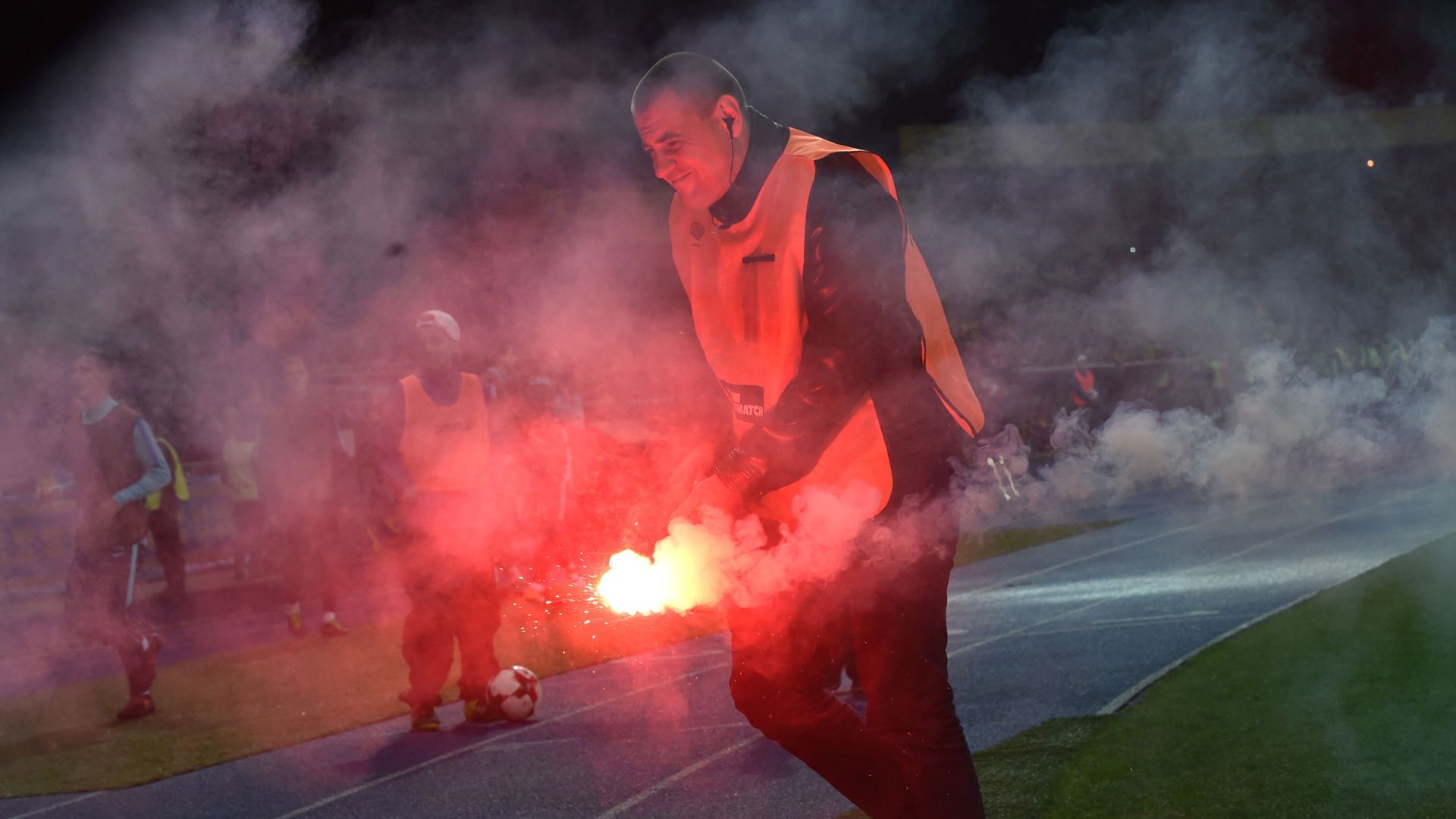 Ukraine Kroatien Pyro Ordner 09102017