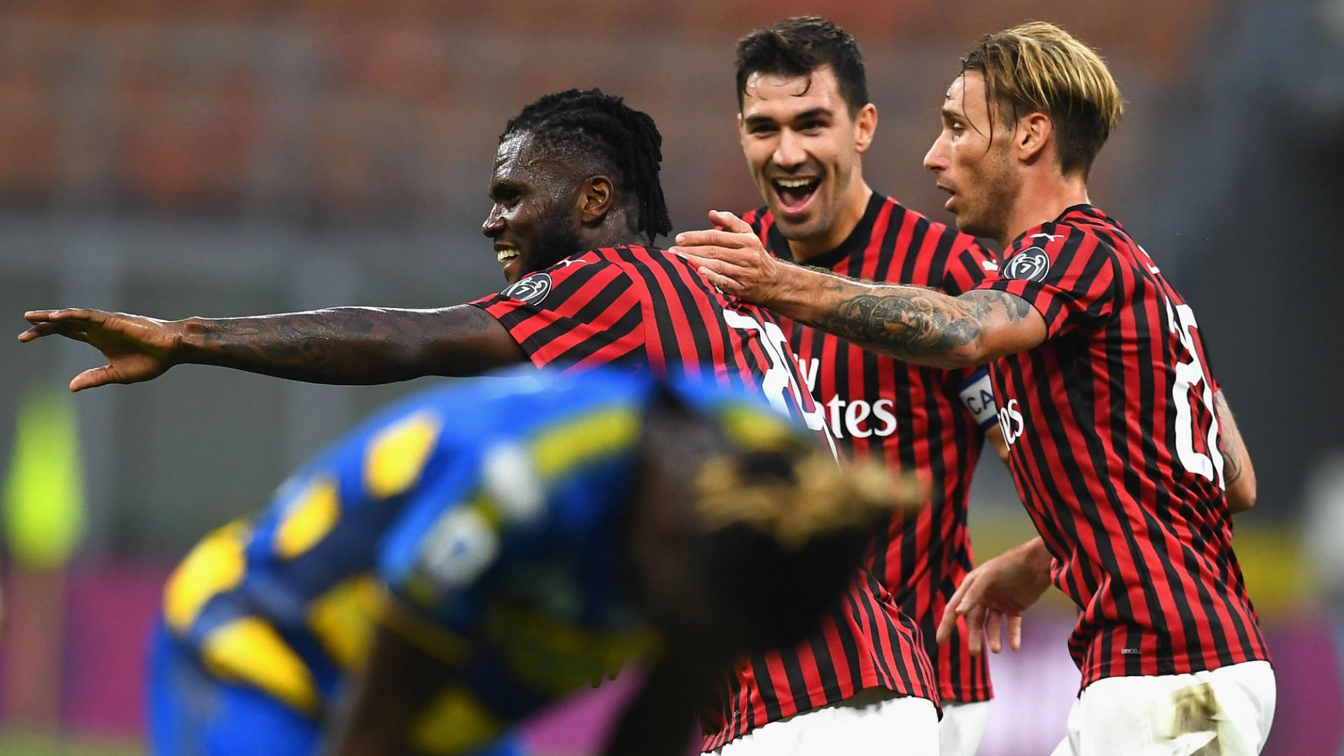 Romagnoli Kessie celebrating Milan Parma