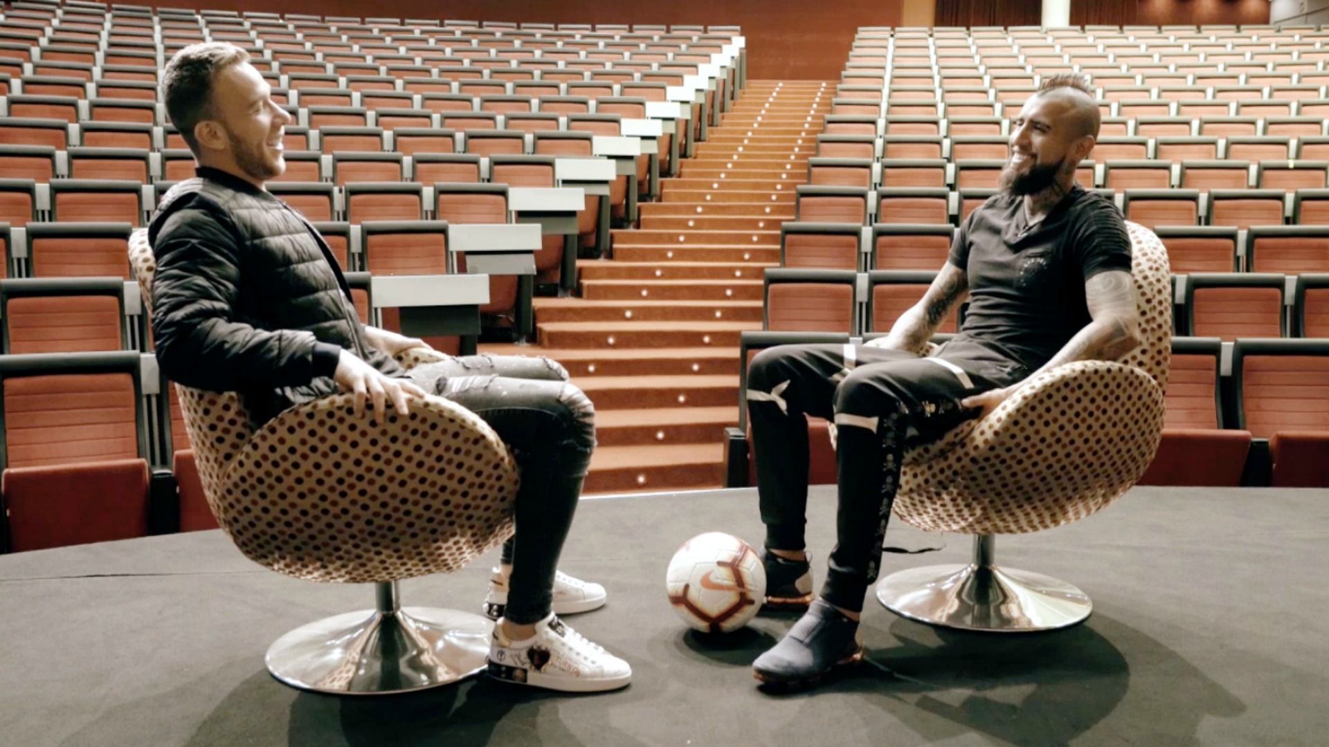 Arthur, Arturo Vidal