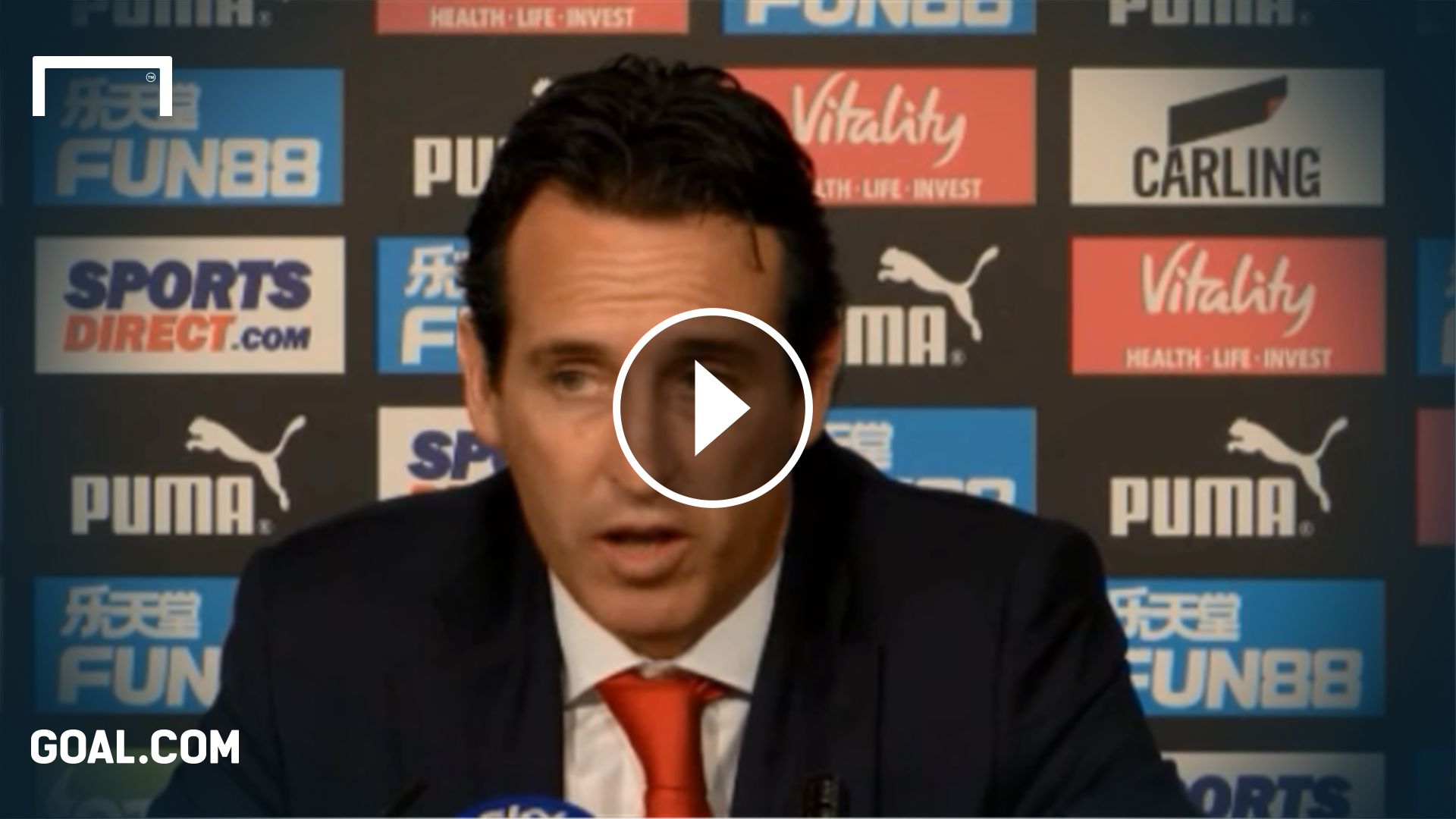 emery özil lob arsenal