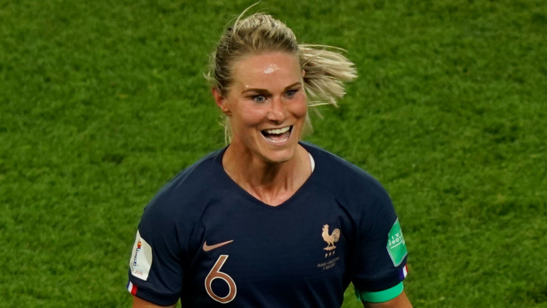 Amandine Henry, France women