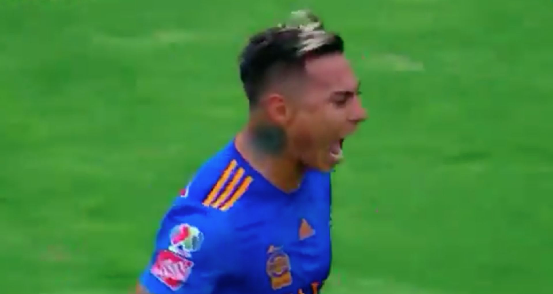 211018 Eduardo Vargas Tigres Pumas