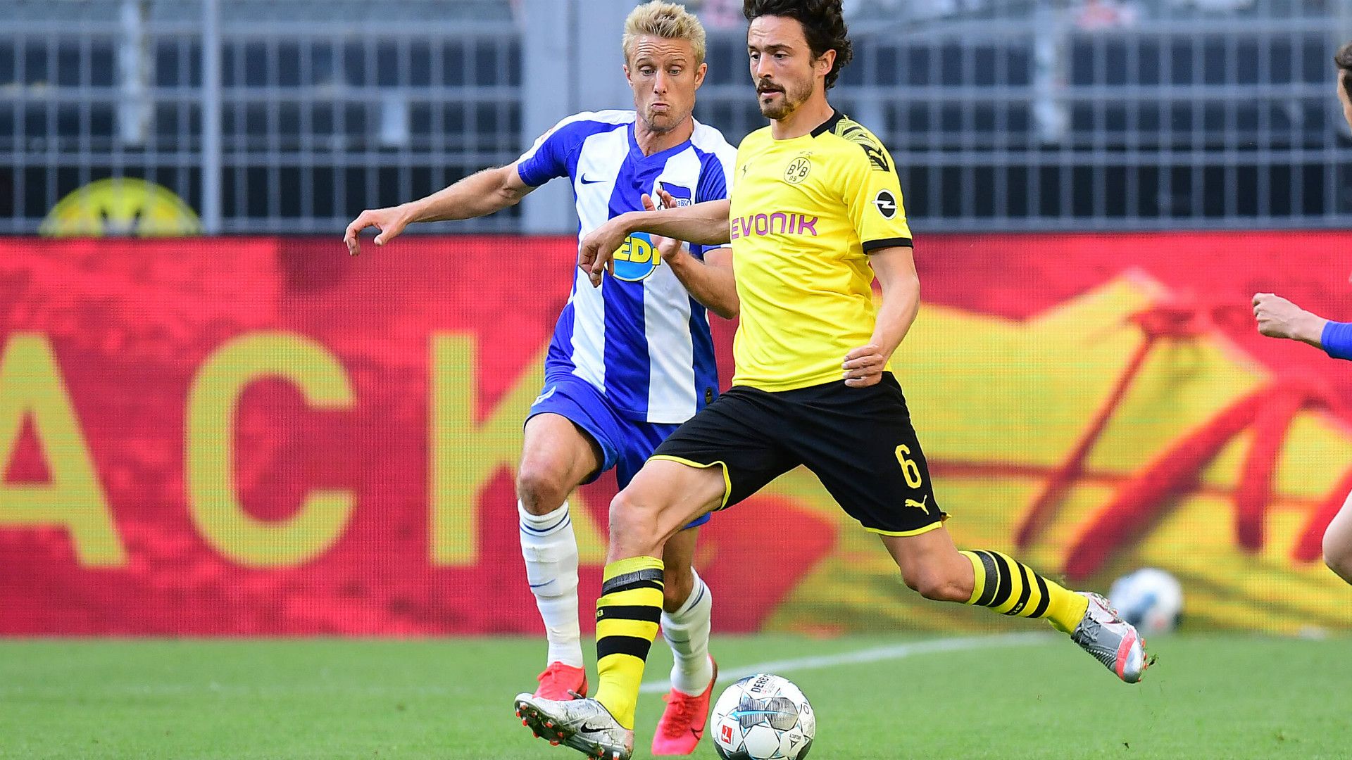 GERMANY ONLY: THOMAS DELANEY BORUSSIA DORTMUND BUNDESLIGA 06062020