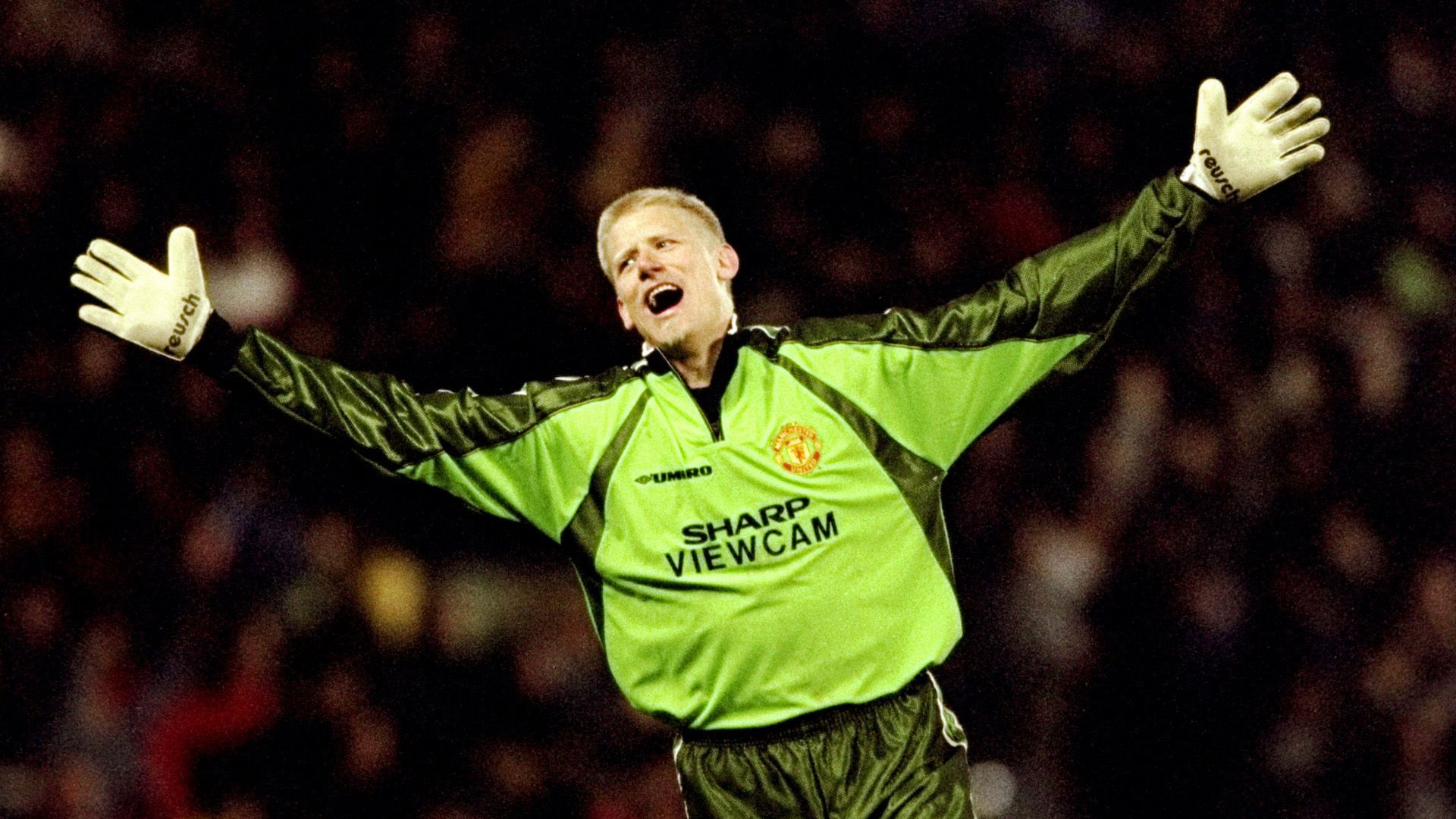 Peter Schmeichel Manchester United Arsenal FA Cup 1999
