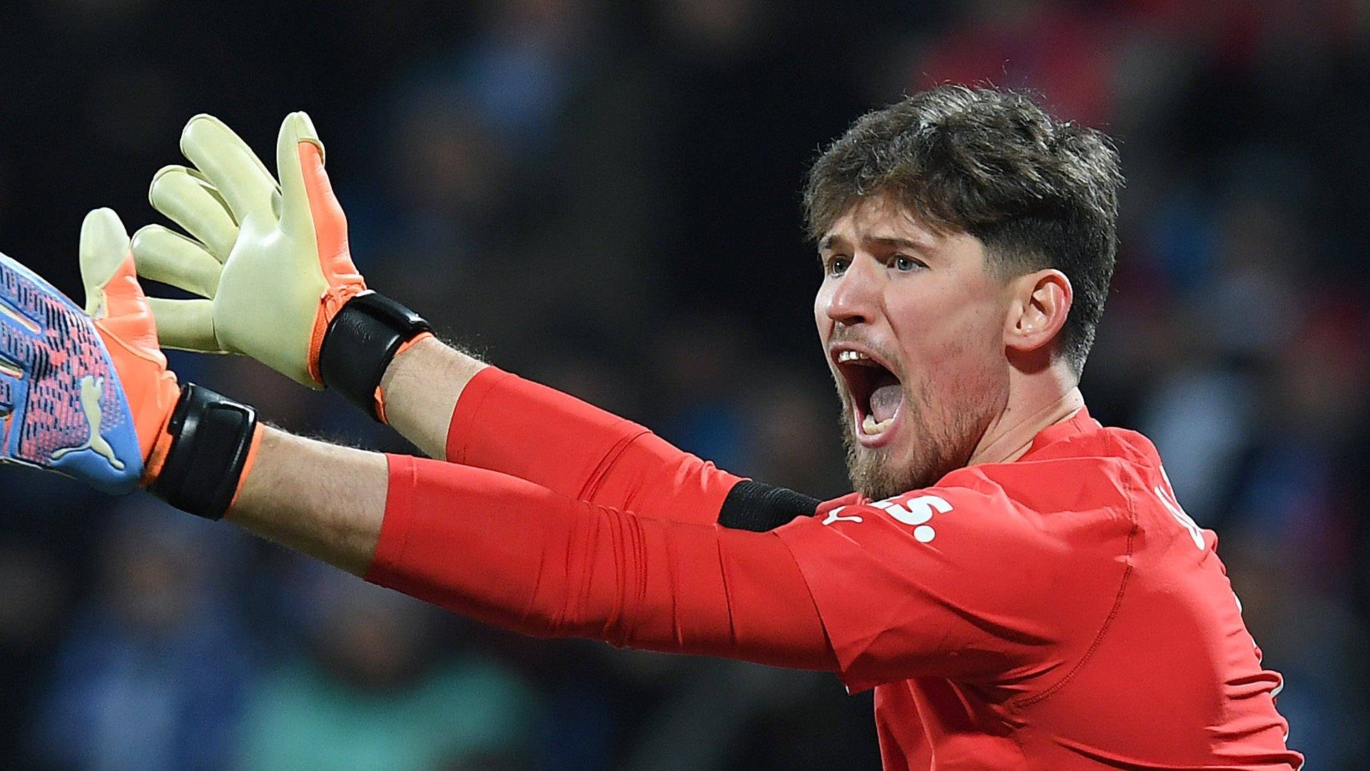 GER ONLY Gregor Kobel Dortmund DFB Pokal 08022023