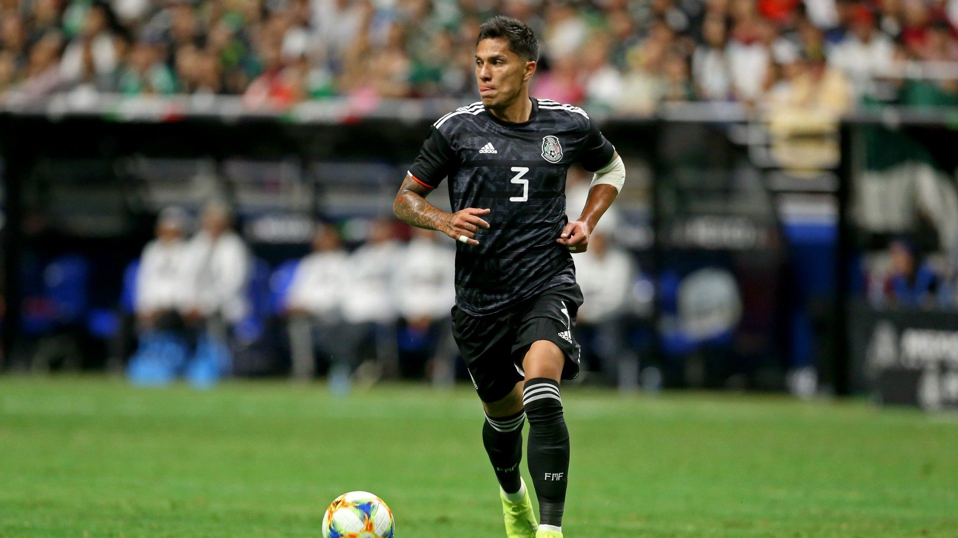 Carlos Salcedo México Selección mexicana