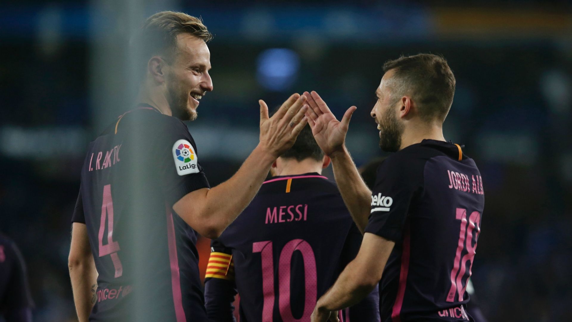 Ivan Rakitic Jordi Alba Espanyol Barcelona LaLiga 29042017