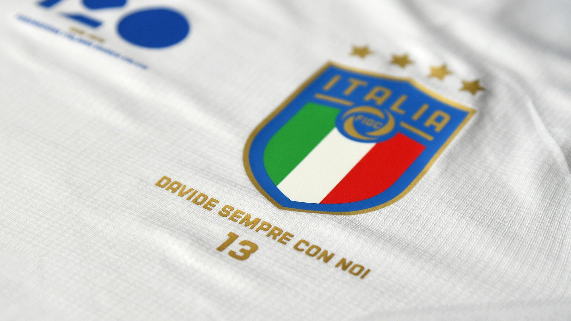 Italy's shirt vs Argentina in memory of Astory