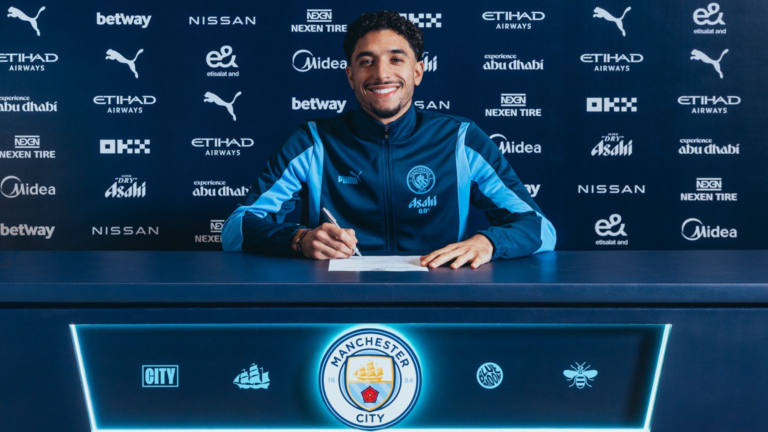 Omar Marmoush Manchester City 2024-25