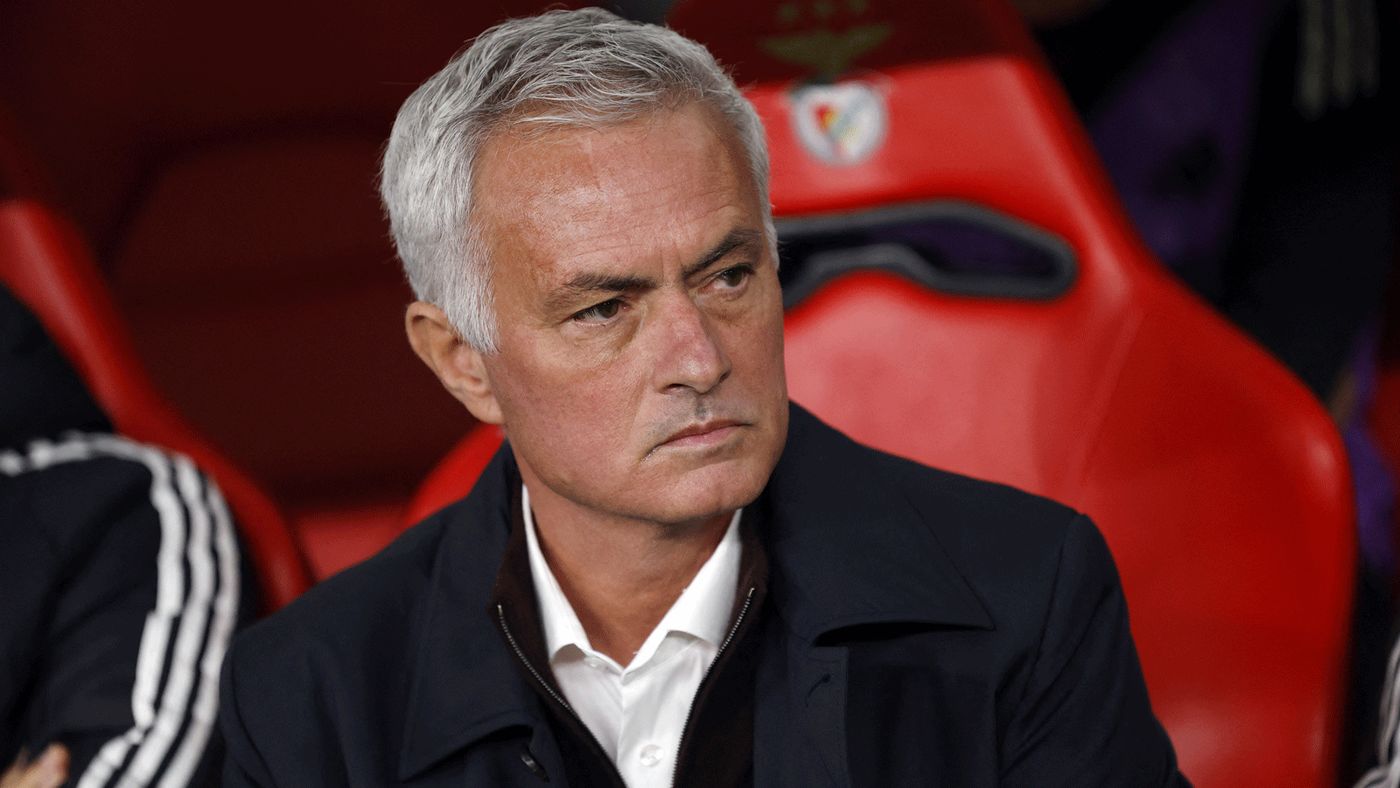 رسميًا .. بنفيكا يؤكد رحيل مورينيو إلى ريال مدريد ويتعاقد مع "هدف الاتحاد" كبديل له