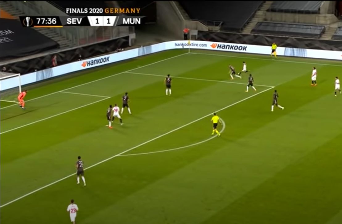 Luuk De Jong score against Man Utd UEL 16082020