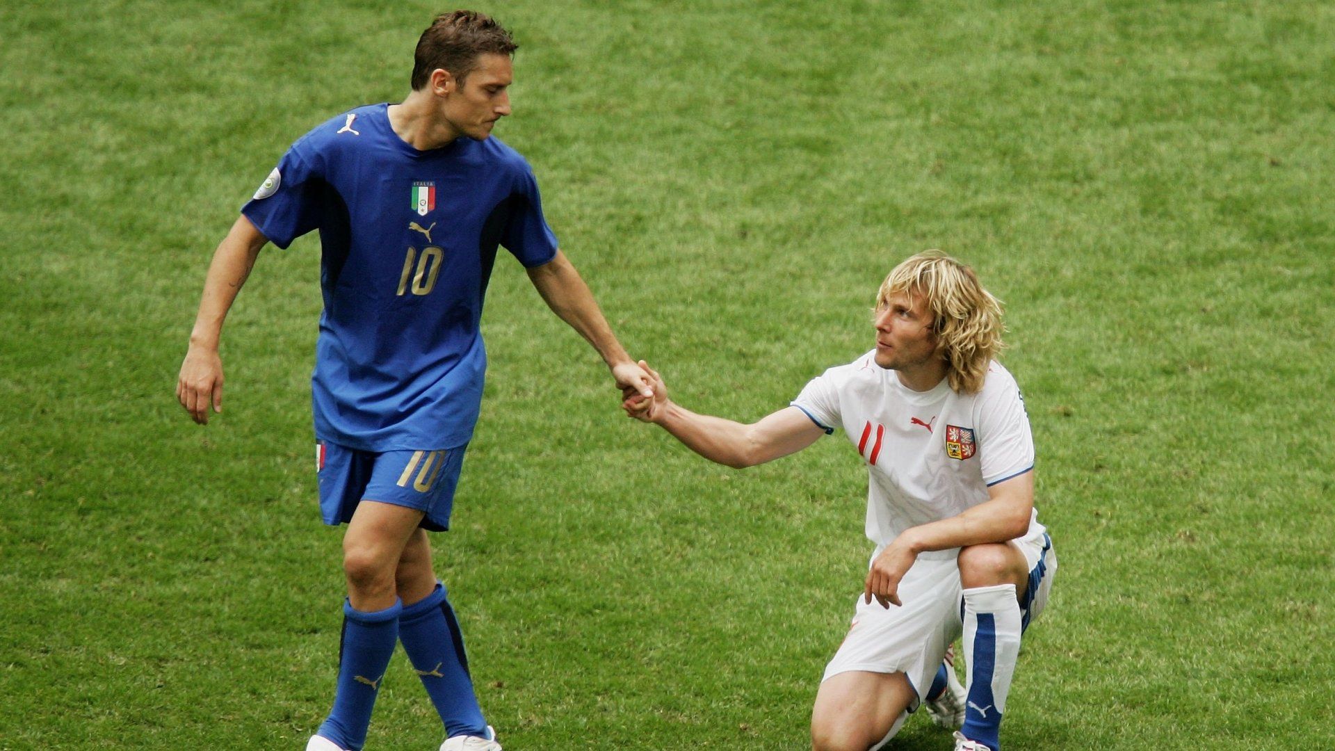 Francesco Totti Pavel Nedved