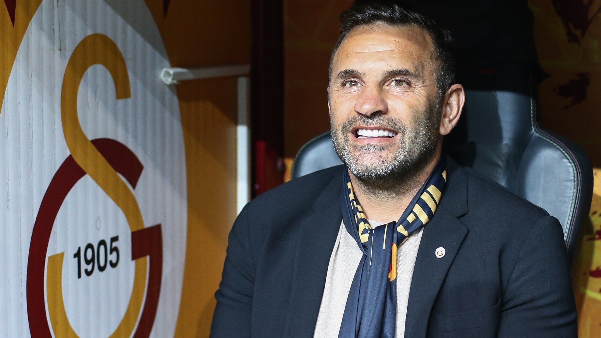 Head coach Okan Buruk of Galatasaray