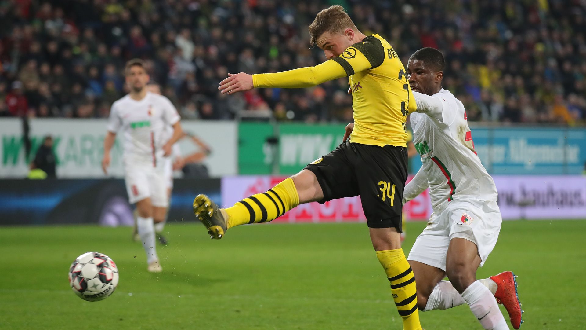 Jacob Bruun Larsen Borussia Dortmund Augsburg