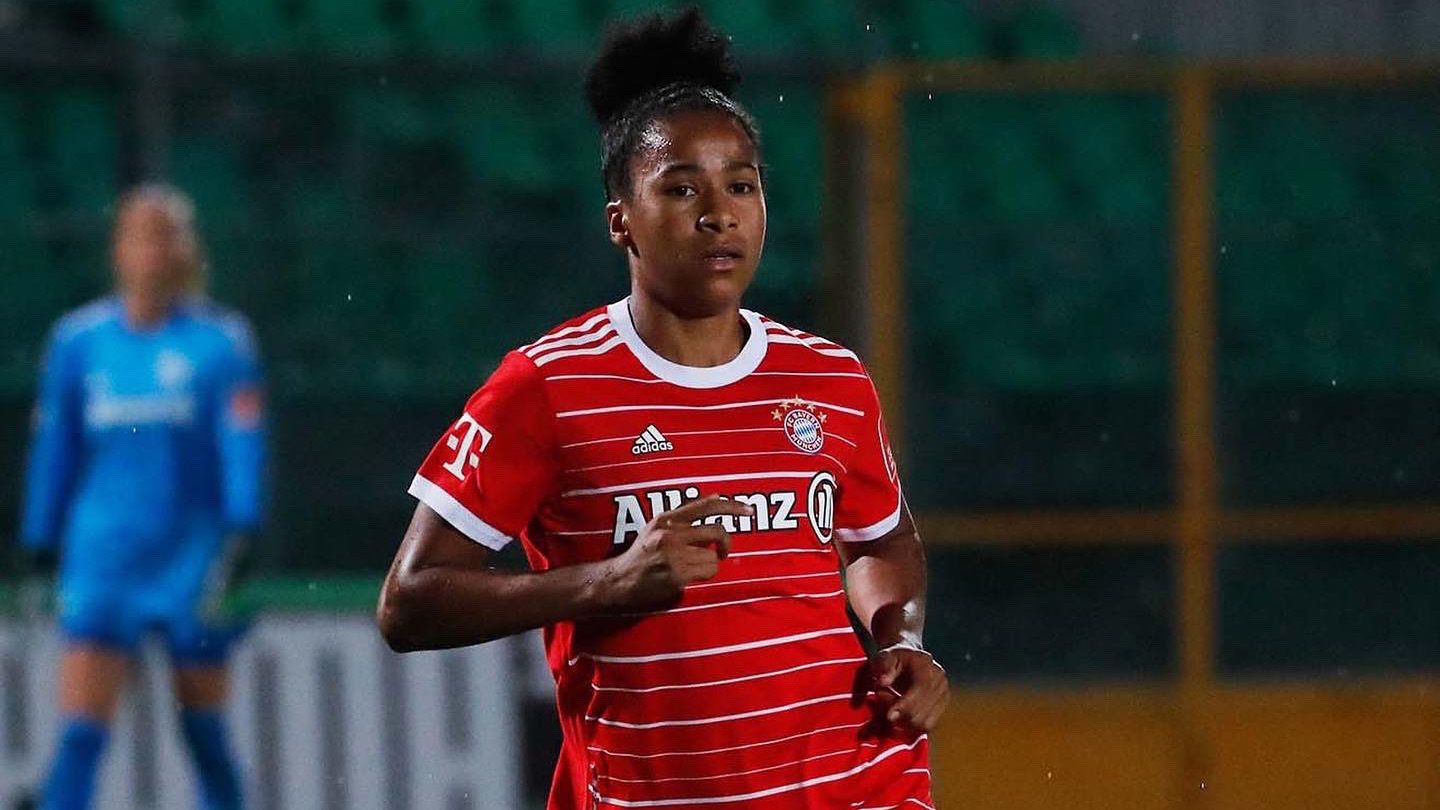 Tainara Bayern de Munique 2022