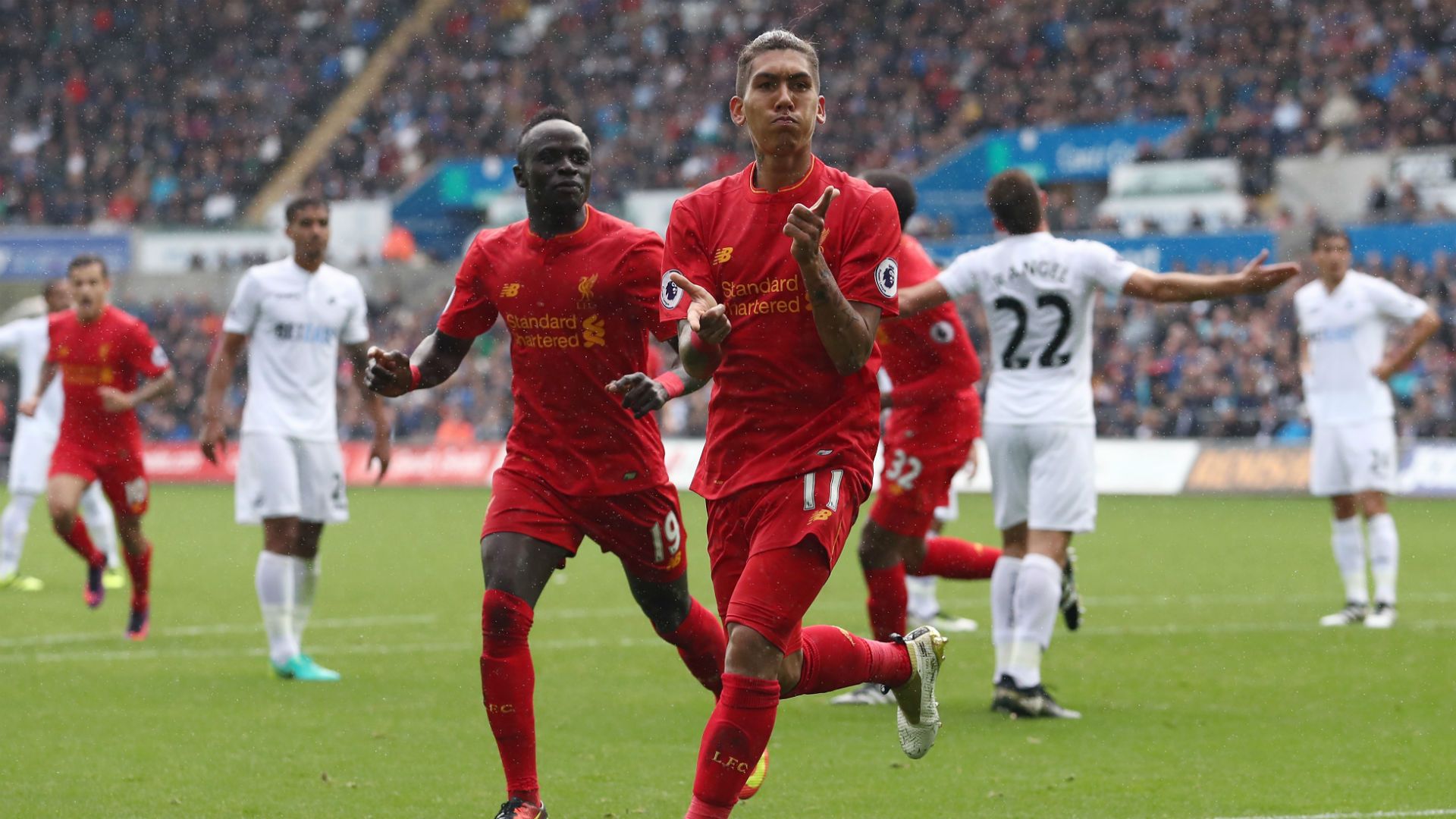 Roberto Firmino Premier League Swansea v Liverpool 011016