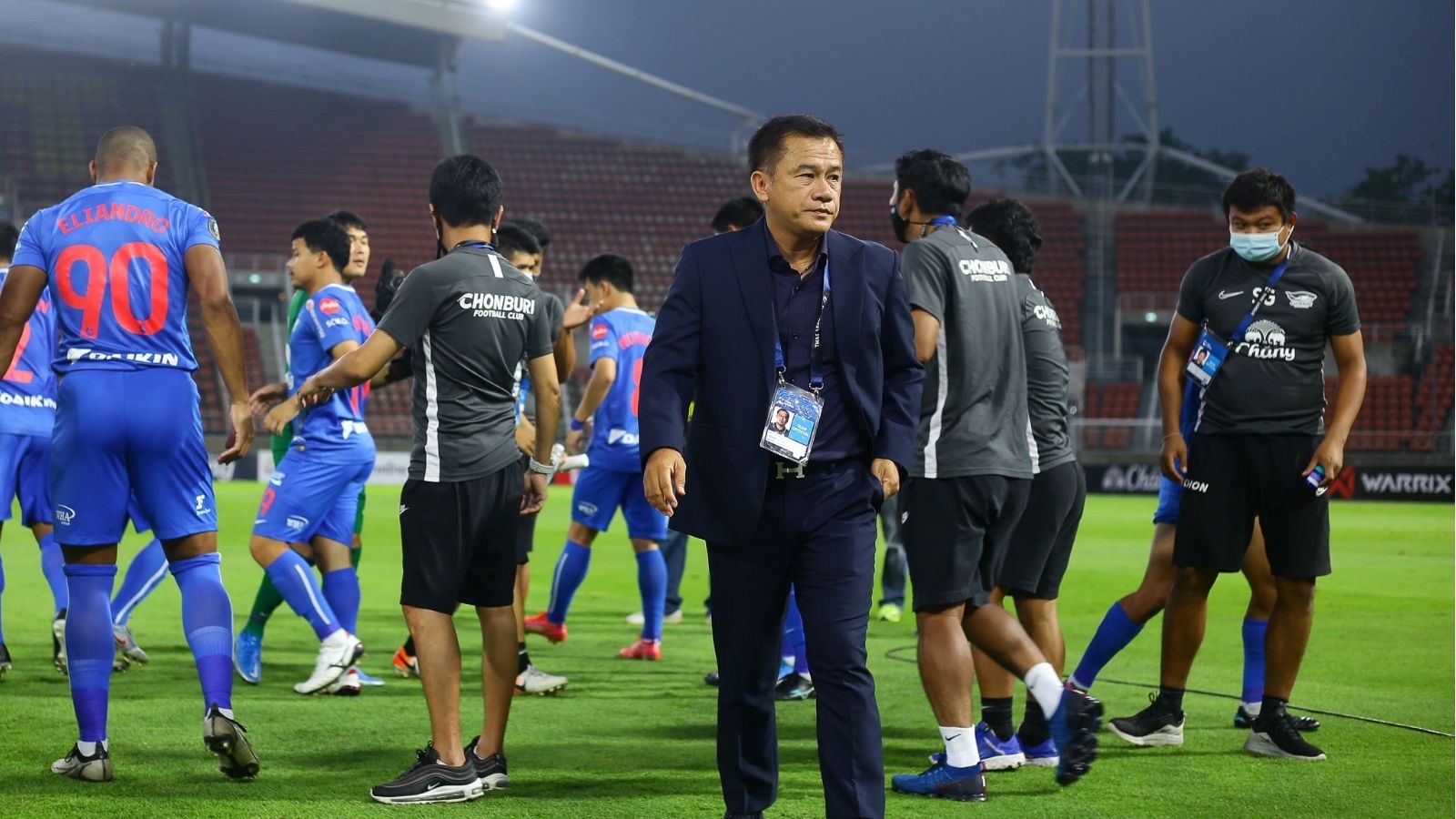 สะสม พบประเสริฐ