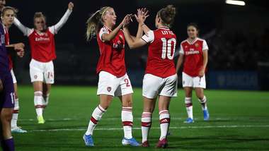 Kim Little Beth Mead Arsenal 2019