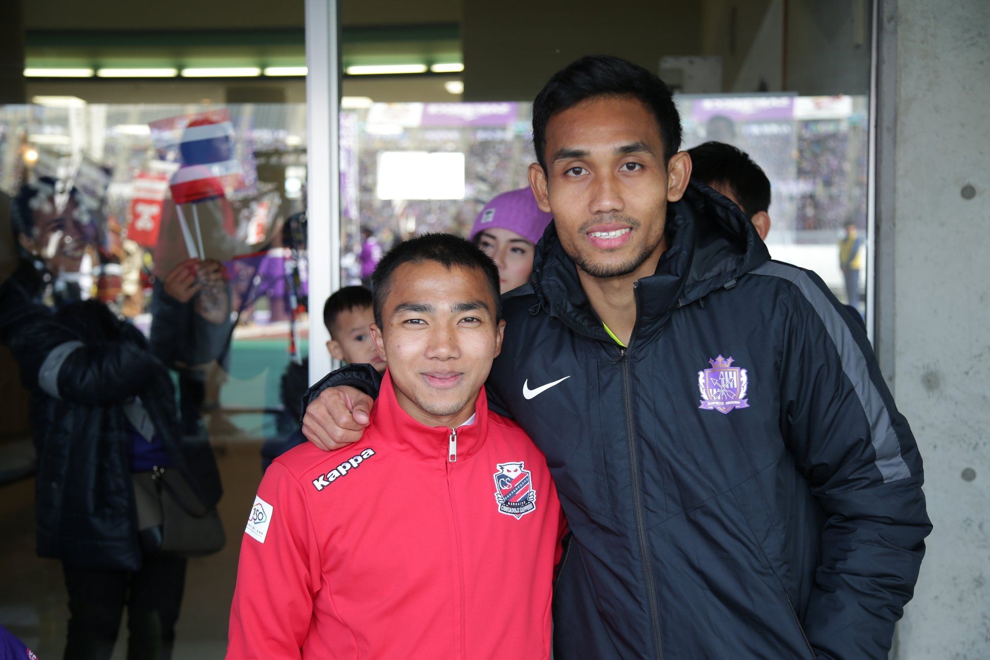 ชนาธิป สรงกระสินธ์, ธีรศิลป์ แดงดา