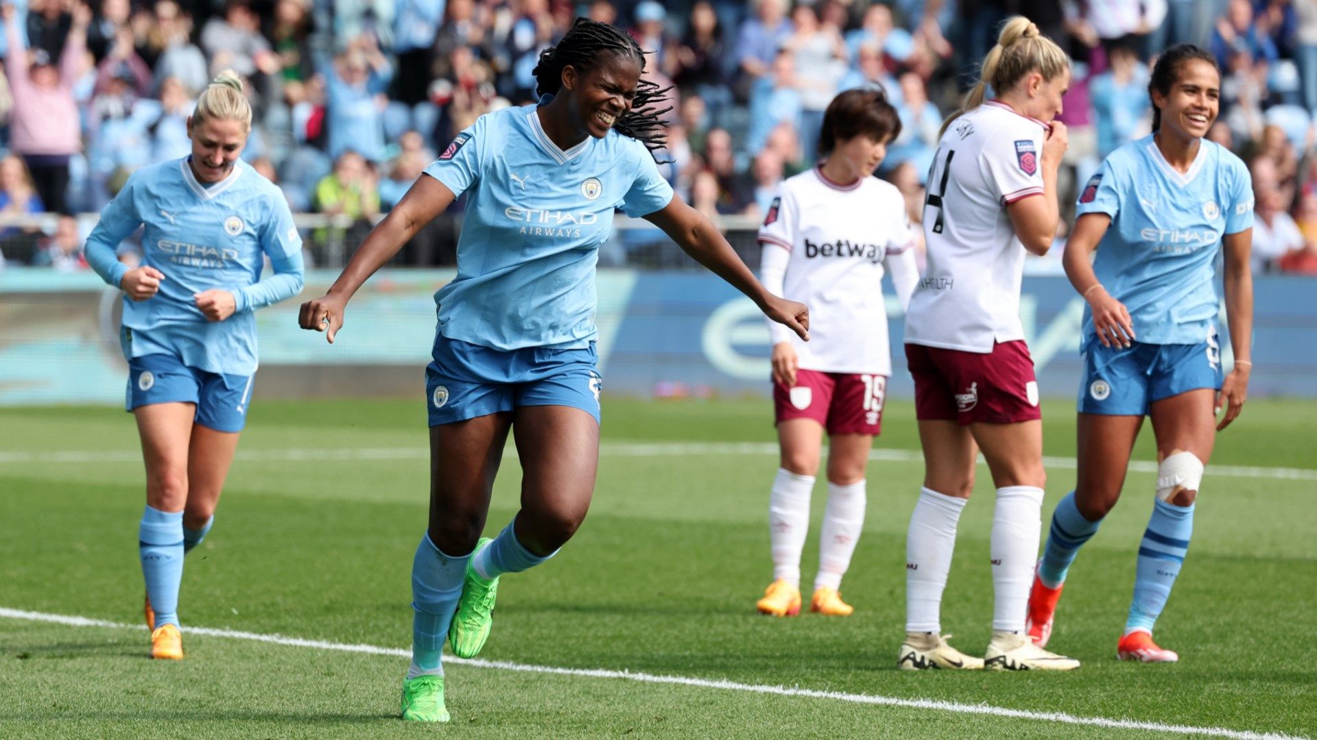Bunny Shaw Manchester City West Ham 2023-24