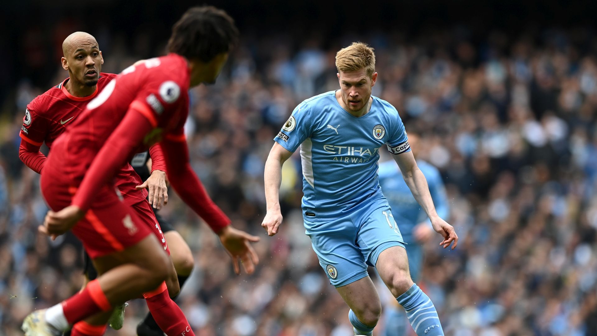 De Bruyne Fabinho Manchester City Liverpool 2021 2022