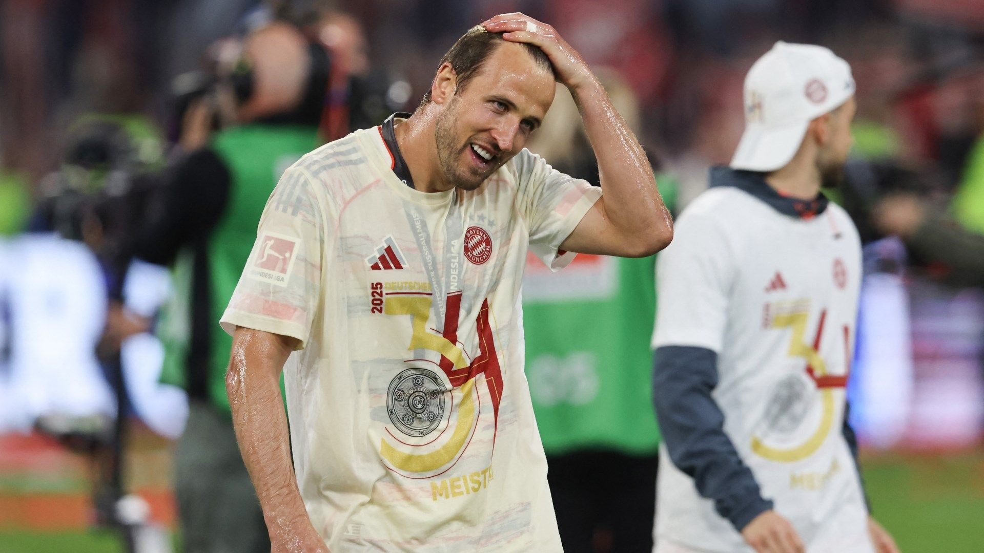 "Das Bild, das sie abgeben, ist katastrophal": Ibiza-Trip sorgt für heftige Kritik am FC Bayern