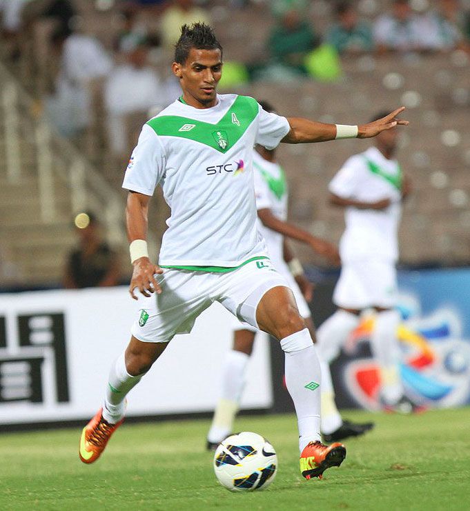 WALEED BAKSHWEEN  AHLI TEAM