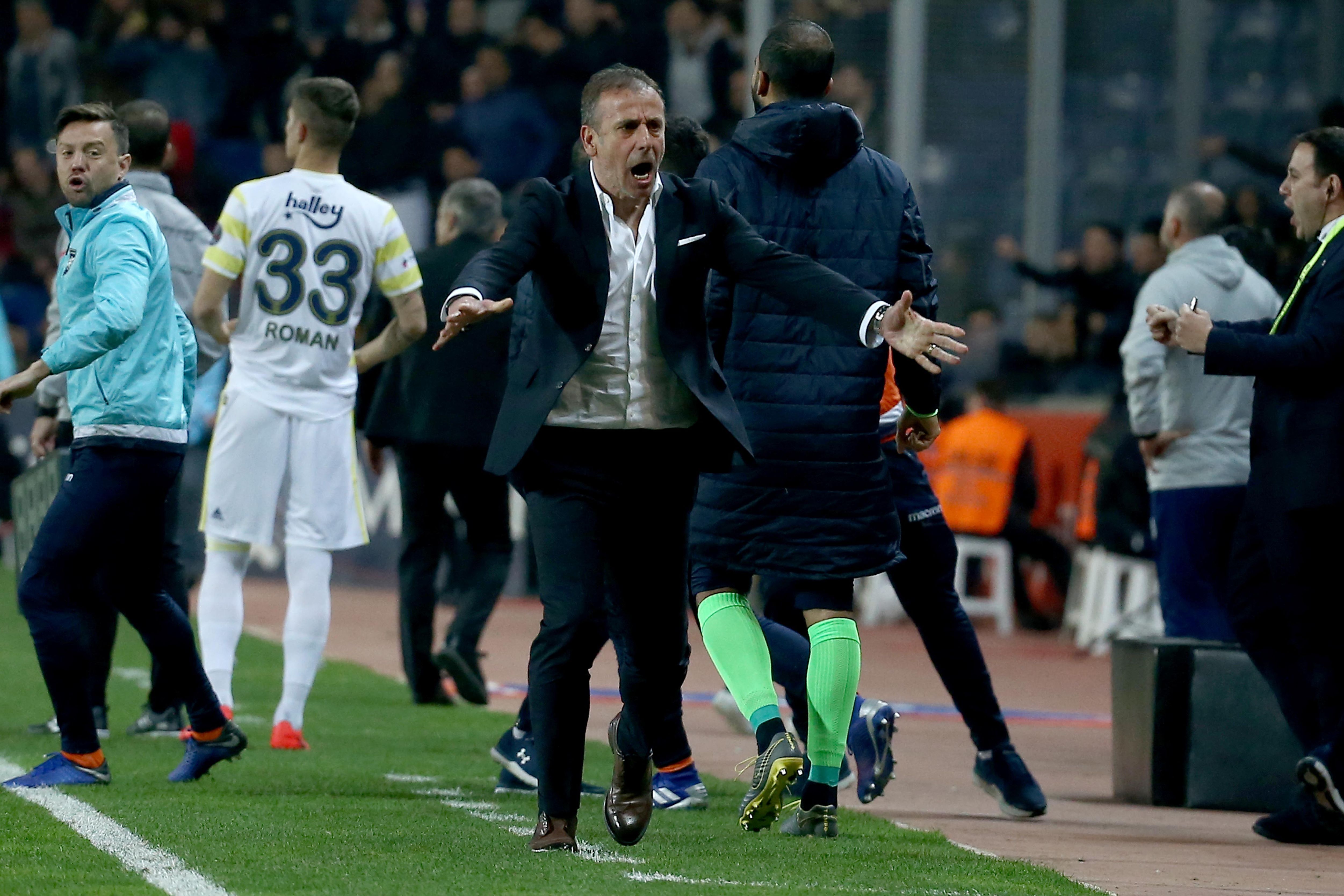 Abdullah Avci Basaksehir Fenerbahce Turkish Super League 03/09/19