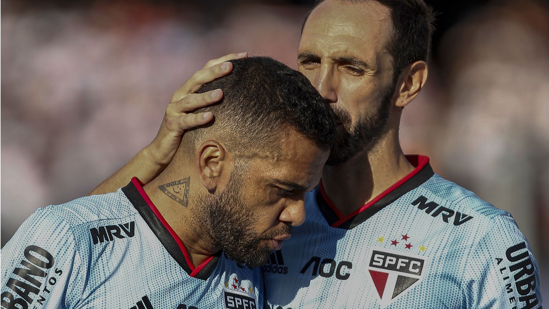 Daniel Alves Juanfran São Paulo Ceará Brasileirão 18 08 2019