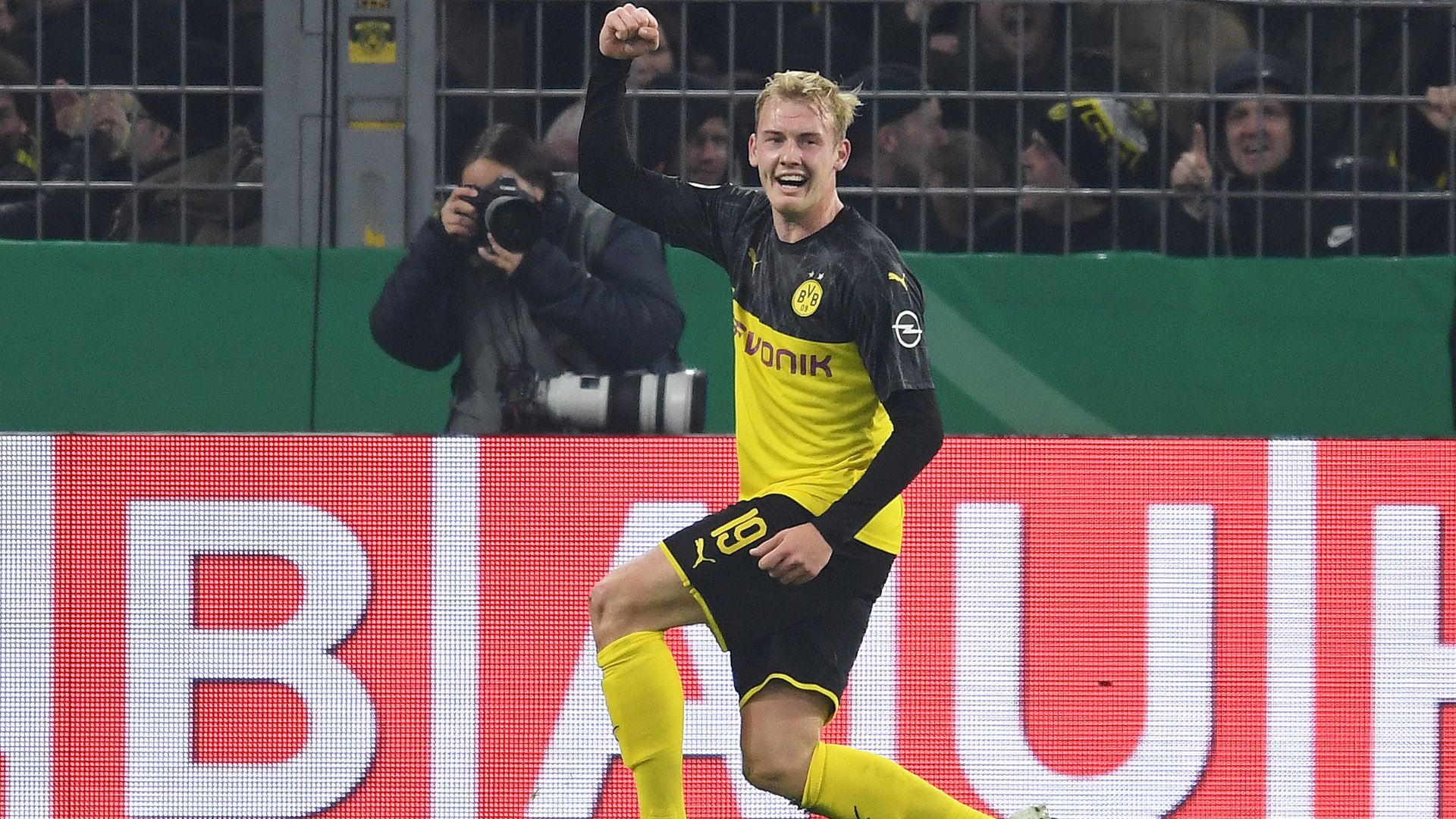 Julian Brandt Dortmund DFB Pokal 30102019