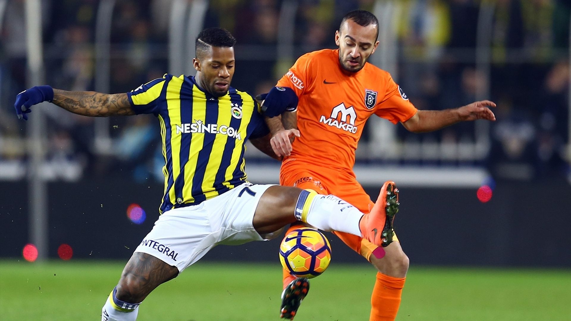Jeremain Lens Eren Albayrak Basaksehir Fenerbahce 2212017