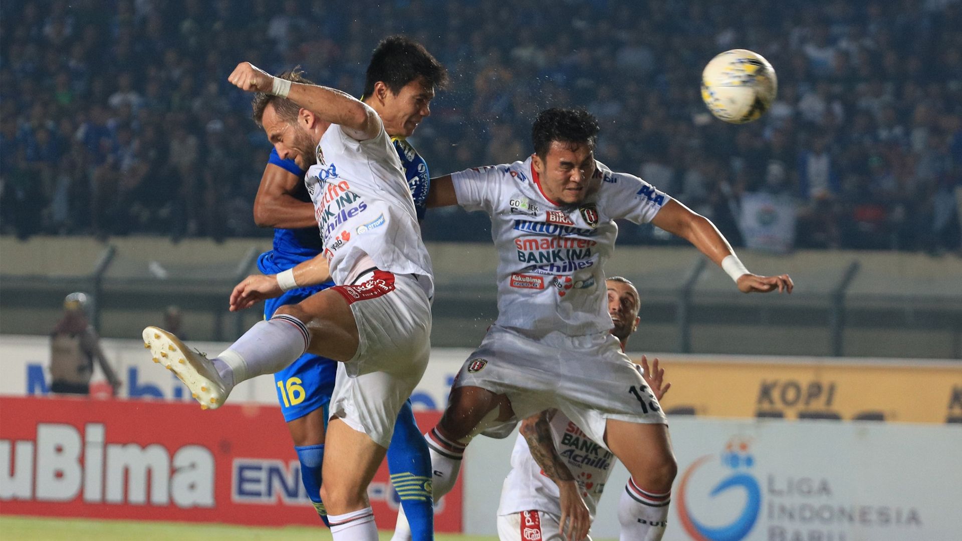 Ahmad Jufrianto & Ilija Spasojevic - Persib Bandung & Bali United