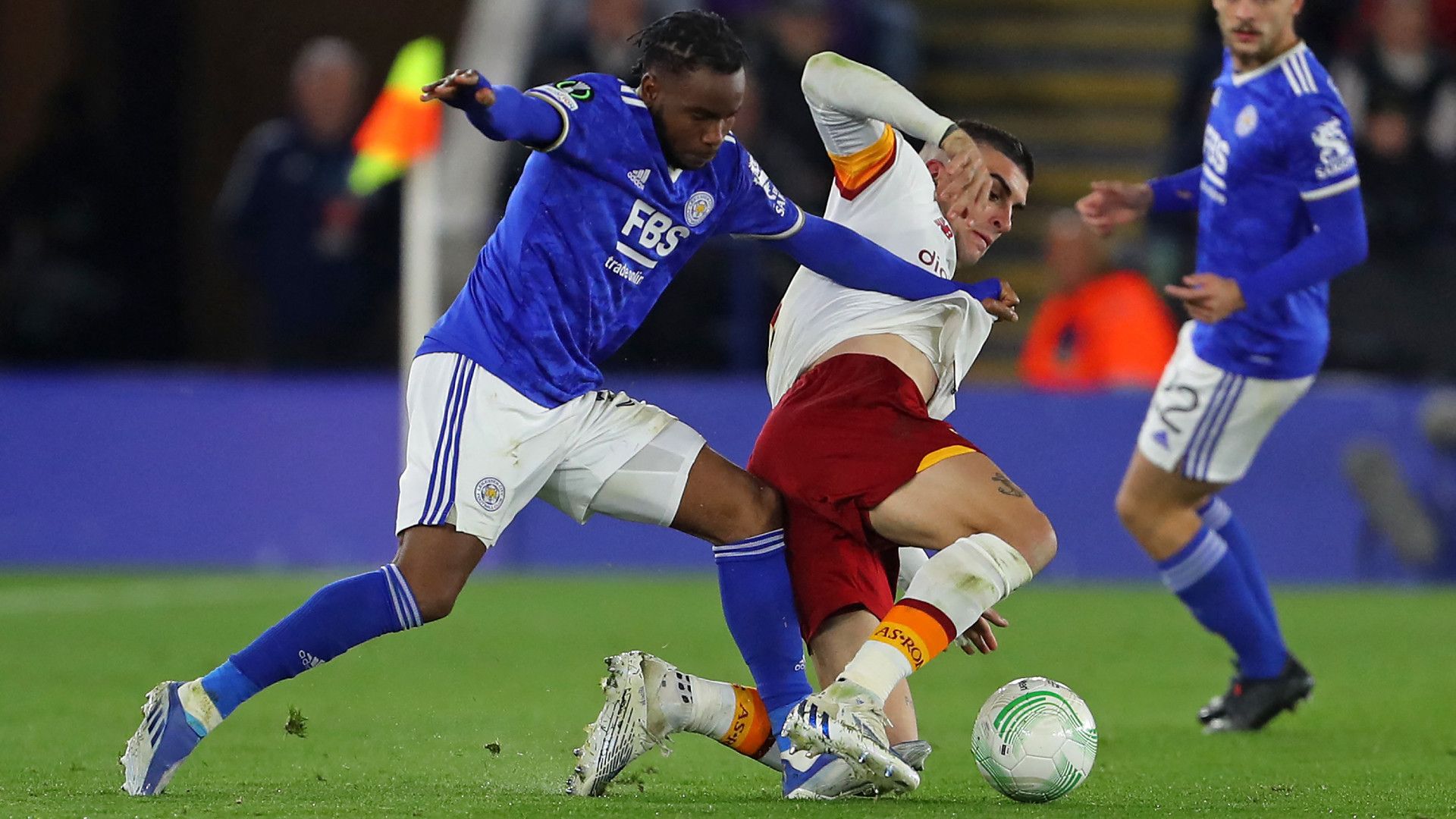 Lookman Mancini Leicester Roma Conference League