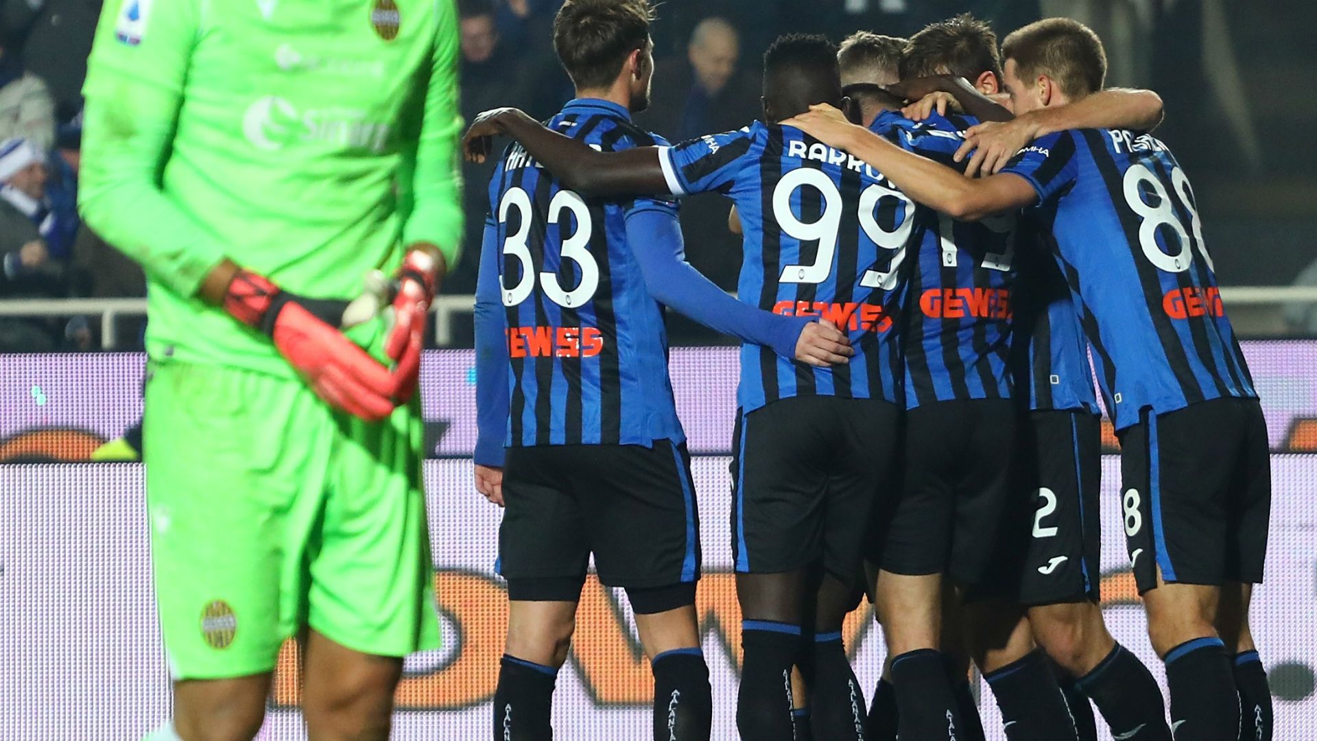 Atalanta celebrating Verona Serie A