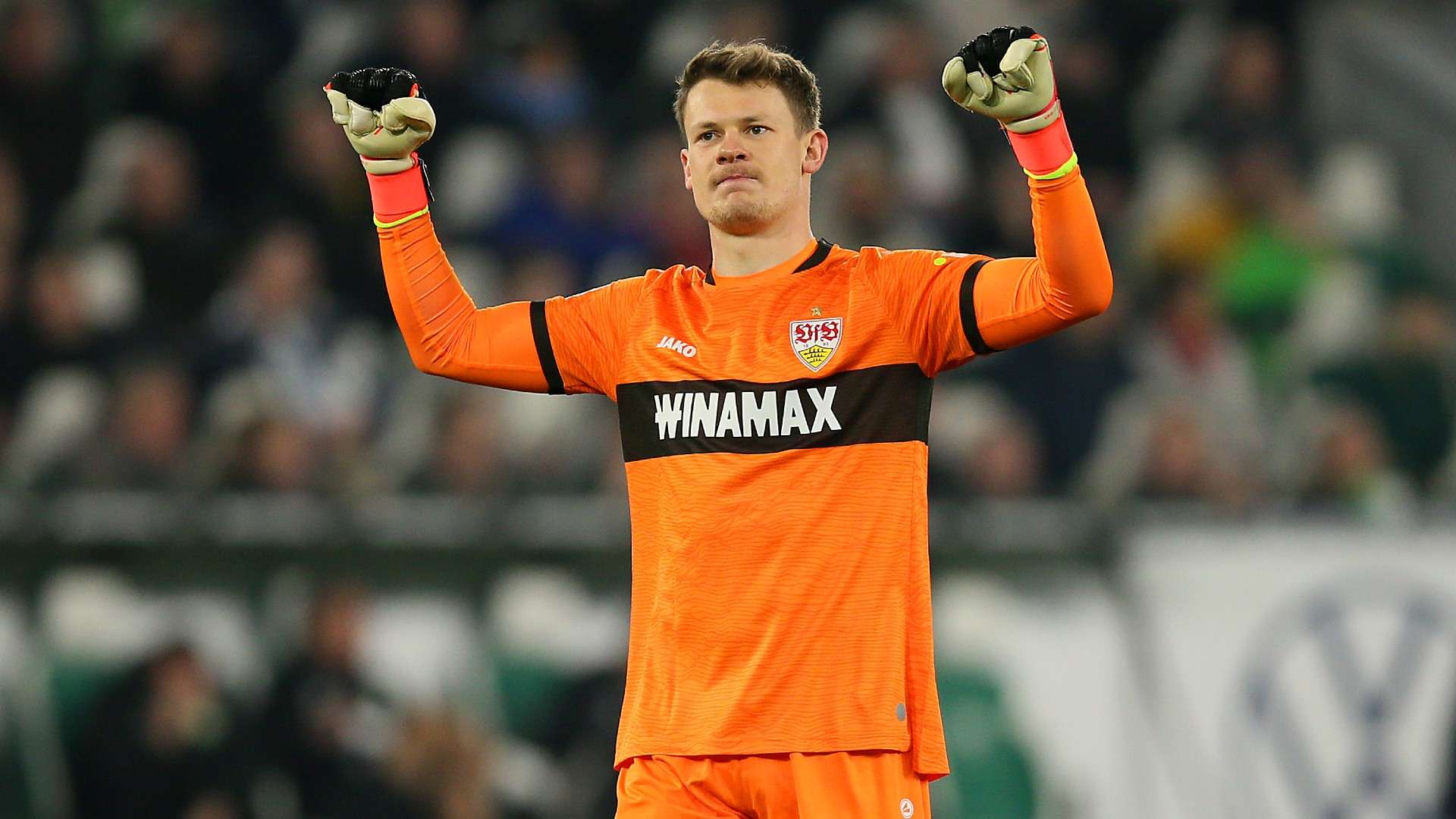 Alexander Nuebel of VfB Stuttgart celebrates