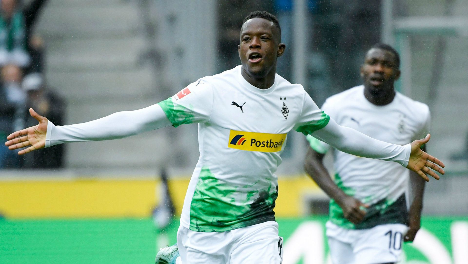 Denis Zakaria Borussia Monchengladbach 2019-20