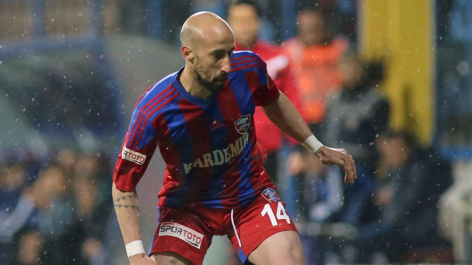 Iasmin Latovlevici Karabukspor