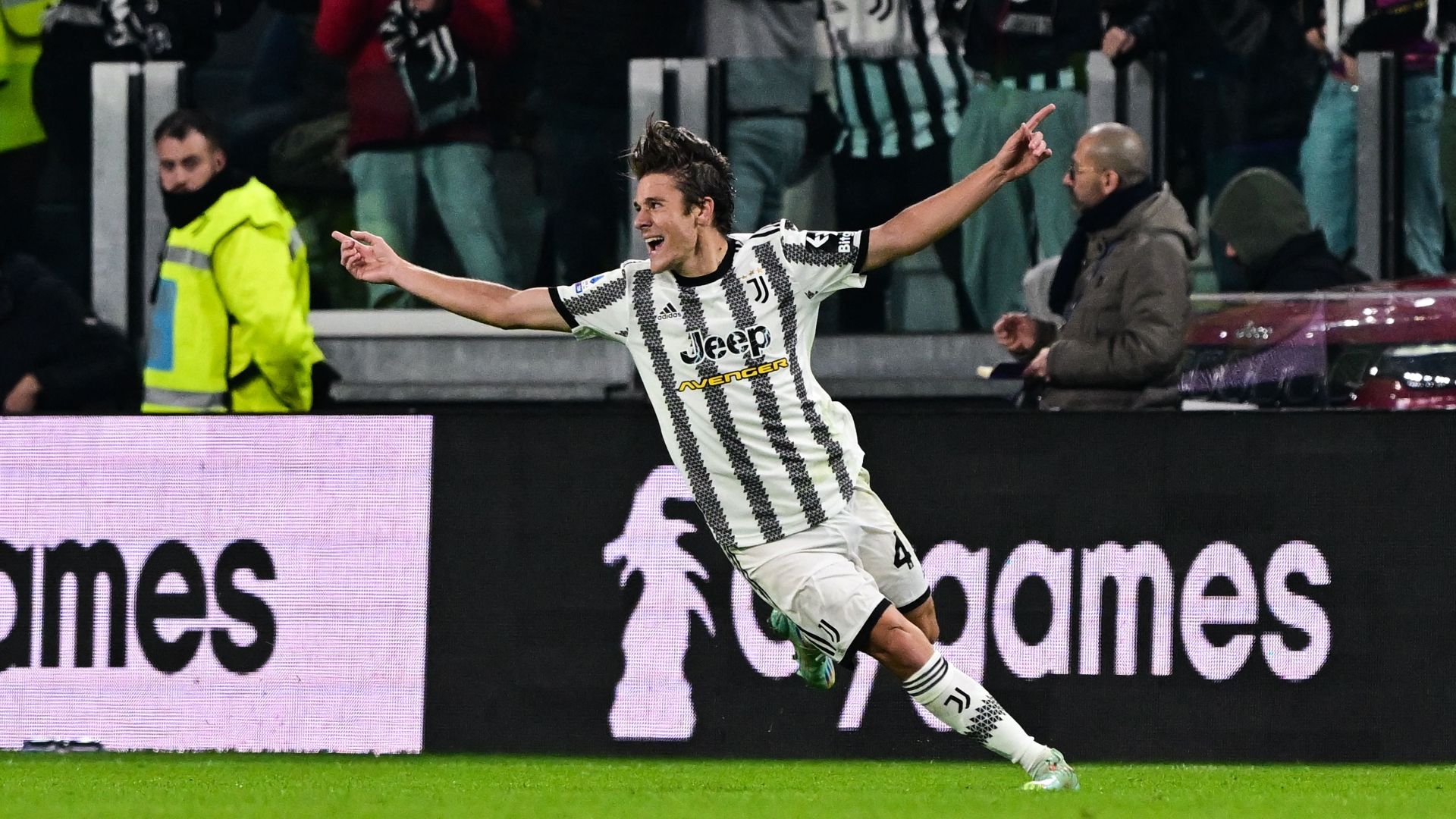 Fagioli celebrating Juventus Inter Serie A