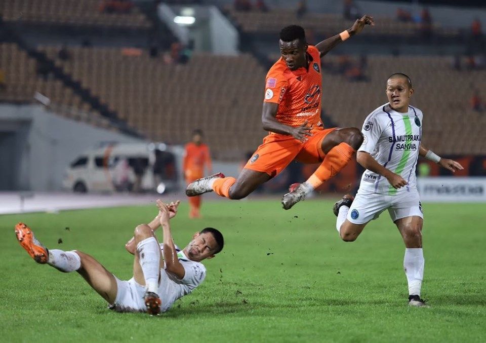 เบอร์นาร์ด เฮนรี ดุมเบีย