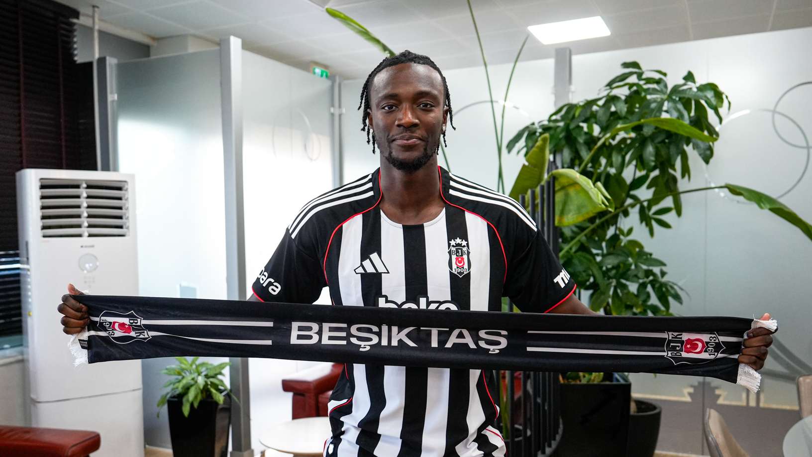 Tammy Abraham Besiktas 2025