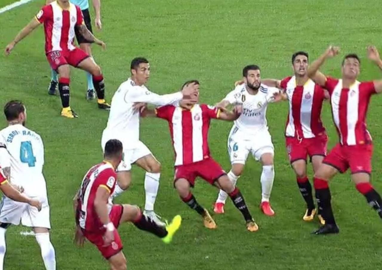 Cristiano Ronaldo szabálytalanság