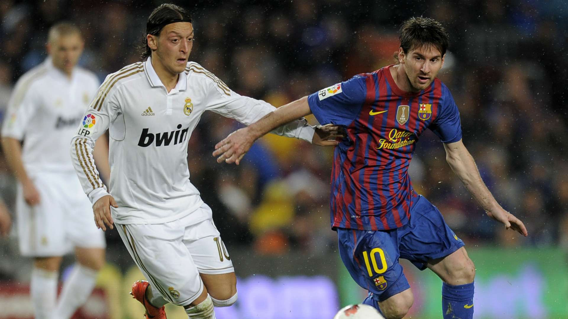 Mesut Ozil Lionel Messi Real Madrid Barcelona 2012