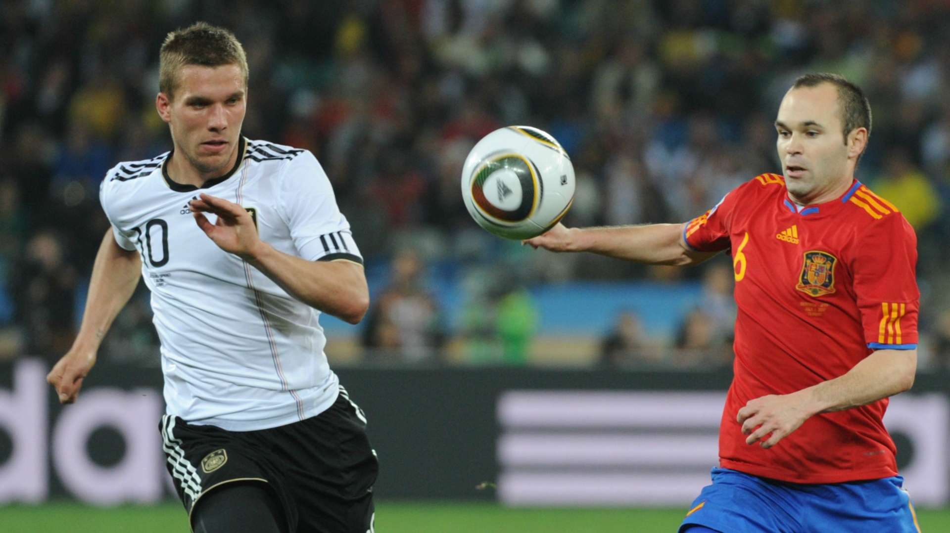 20180522_Podolski_Iniesta