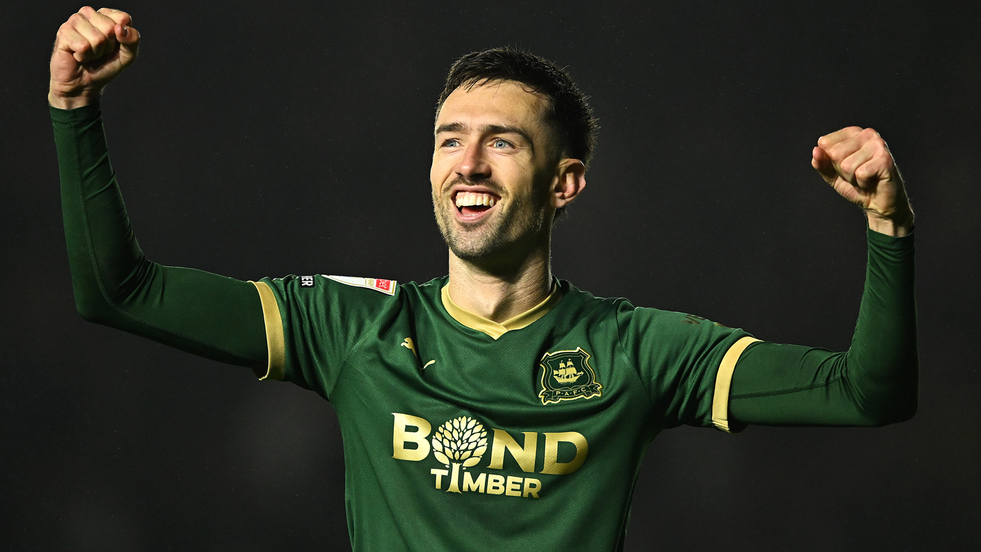 More firepower for Wrexham! Red Dragons add prolific Championship striker to ranks as Ryan Reynolds and Rob McElhenney prepare for challenge of England's second division | Goal.com UK