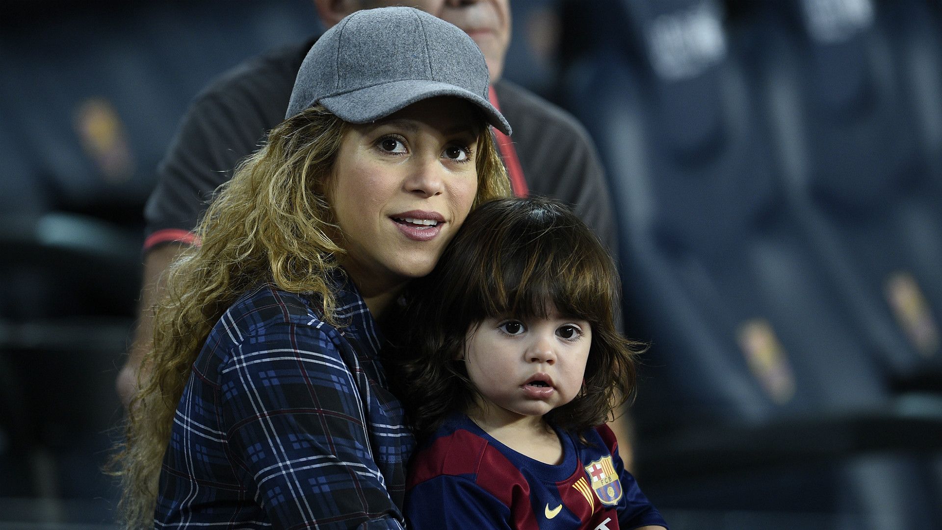 Shakira Milan Pique Barcelona Eibar 181014