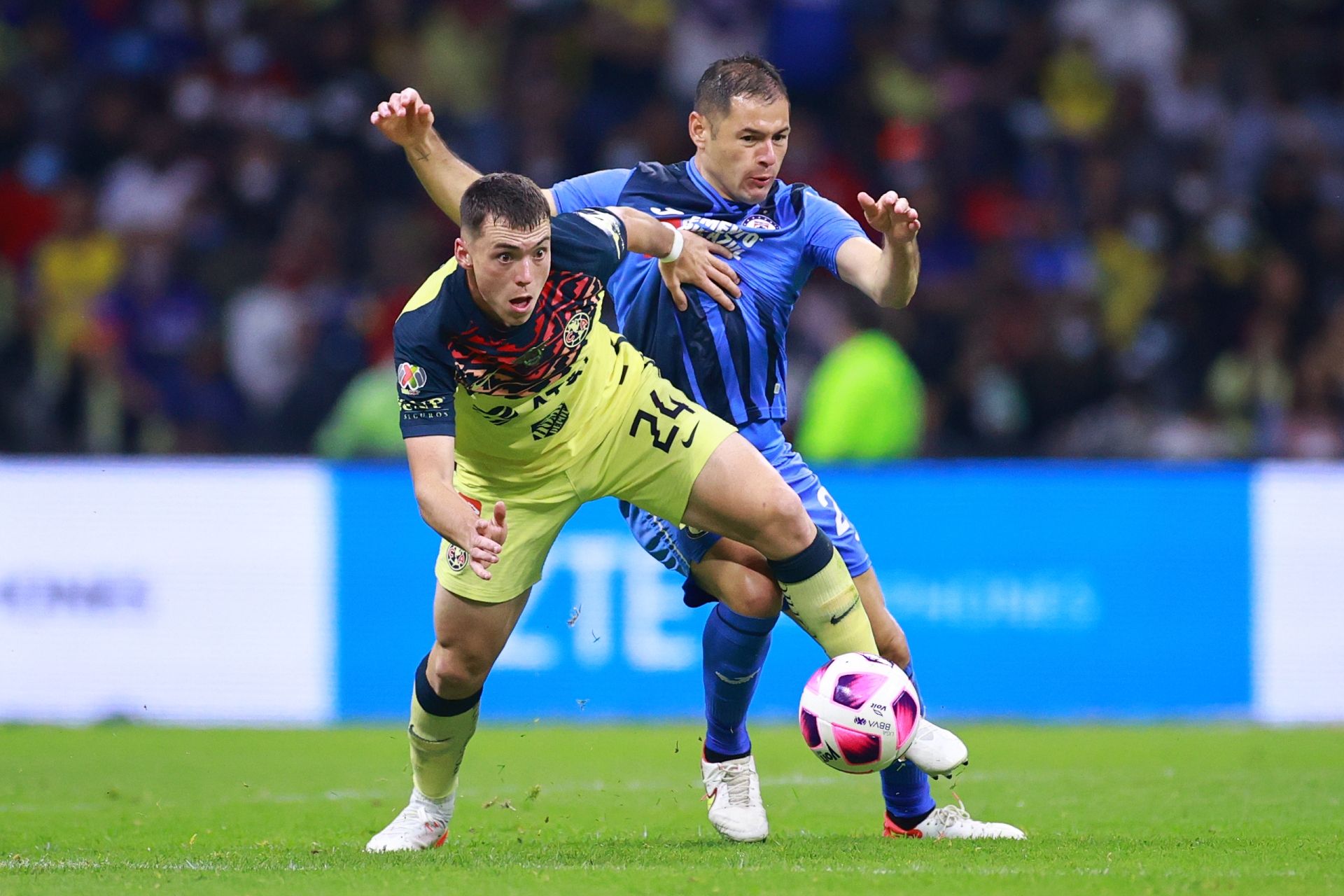 Federico Viñas Pablo Aguilar Cruz Azul América Apertura 2021