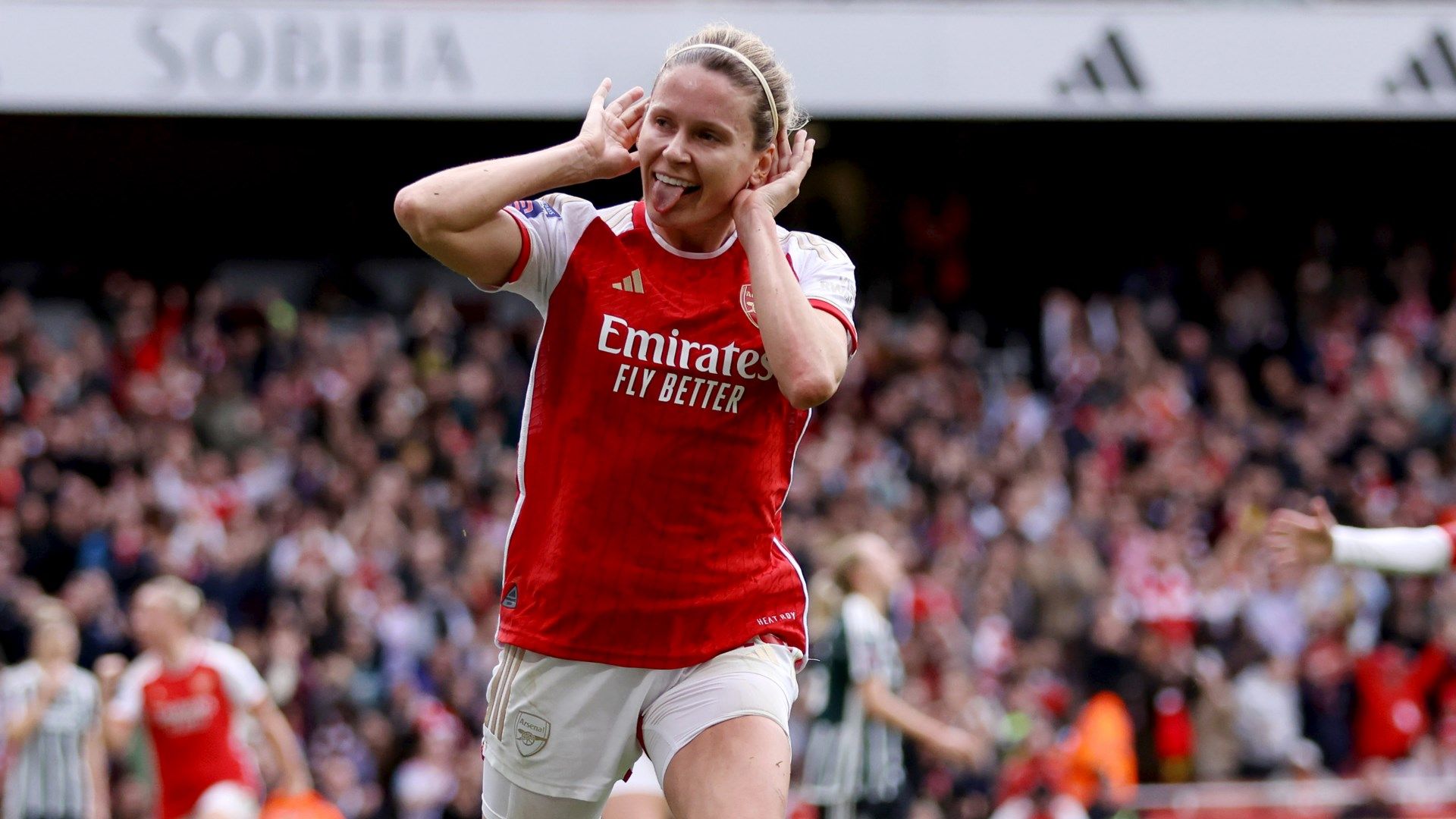 Cloe Lacasse Arsenal 2023-24