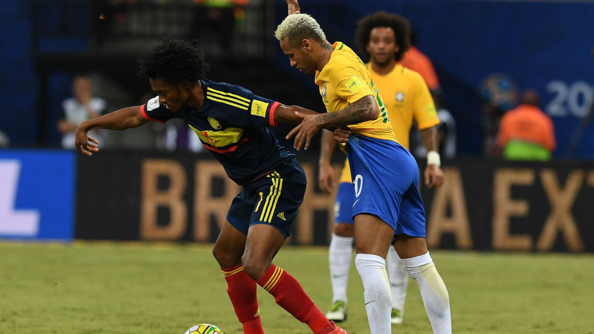 Neymar -  Juan Cuadrado Brasil vs Colombia Eliminatoria 2018