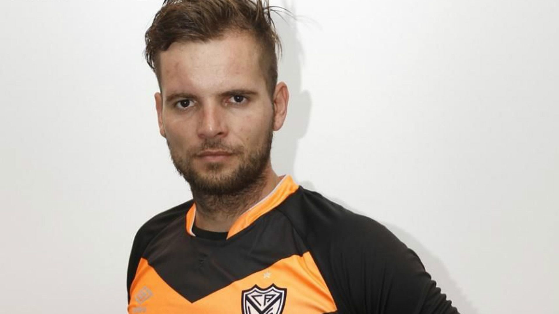 WB Fabian Assmann Velez Sarsfield